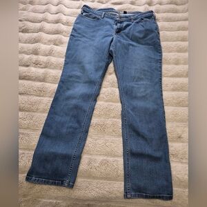 16 Carhartt Women's Straight Leg Blue Jeans